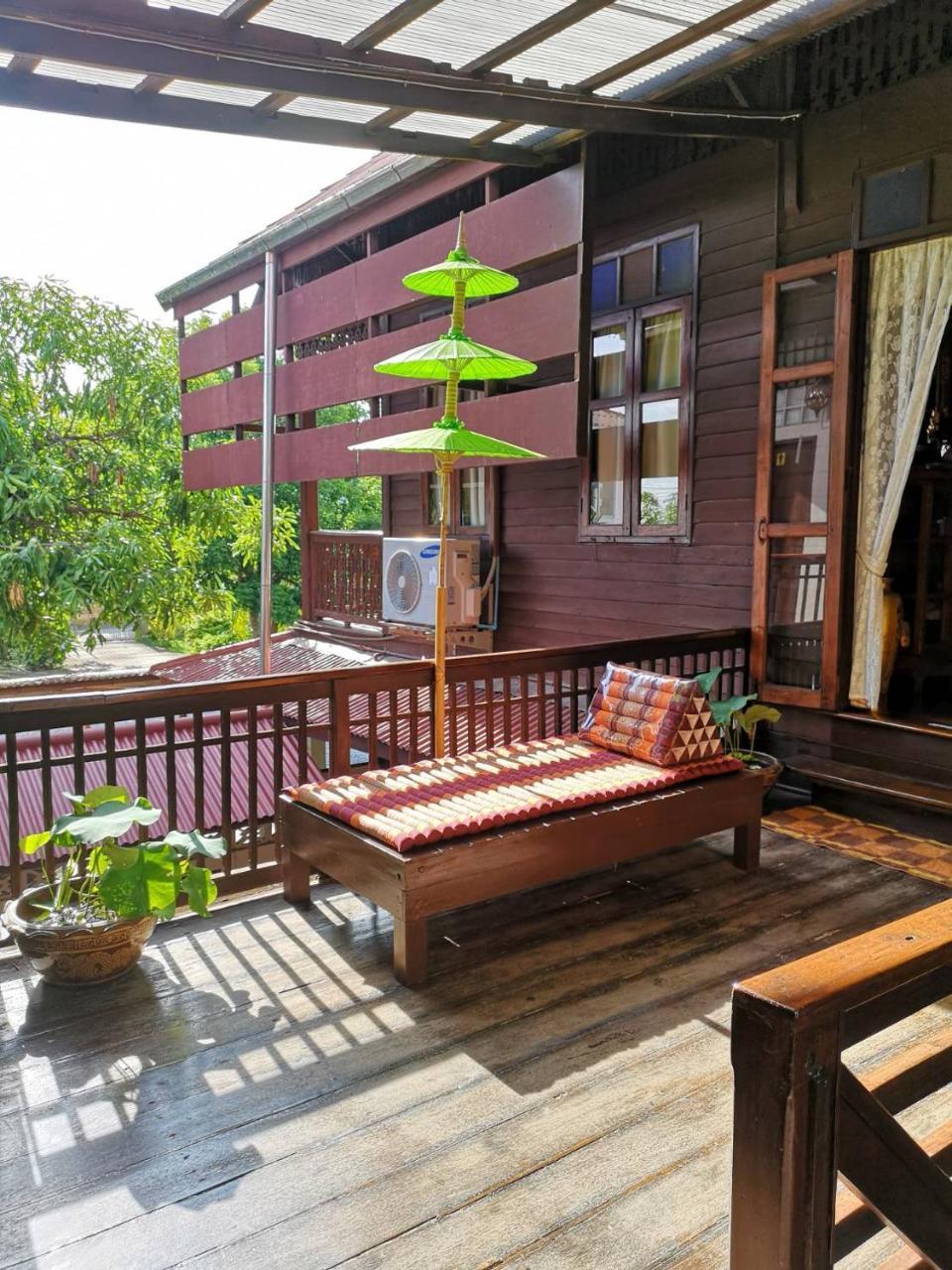 Baan Sithepaban Guesthouse Phitsanulok Bagian luar foto