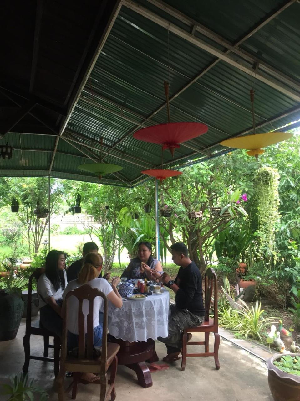 Baan Sithepaban Guesthouse Phitsanulok Bagian luar foto
