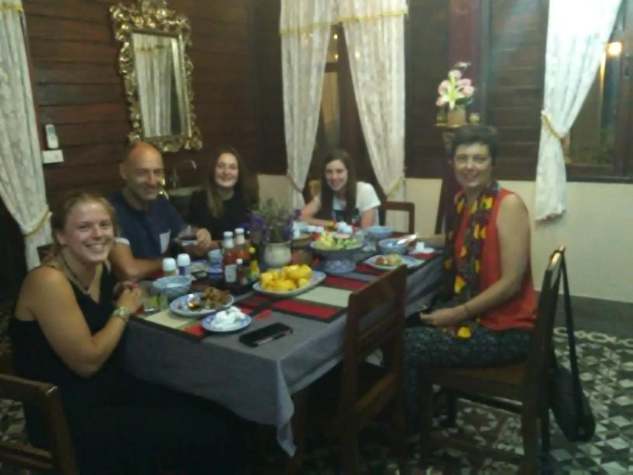 Baan Sithepaban Guesthouse Phitsanulok Bagian luar foto