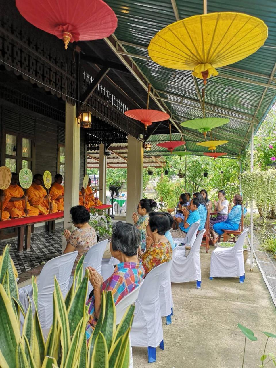 Baan Sithepaban Guesthouse Phitsanulok Bagian luar foto
