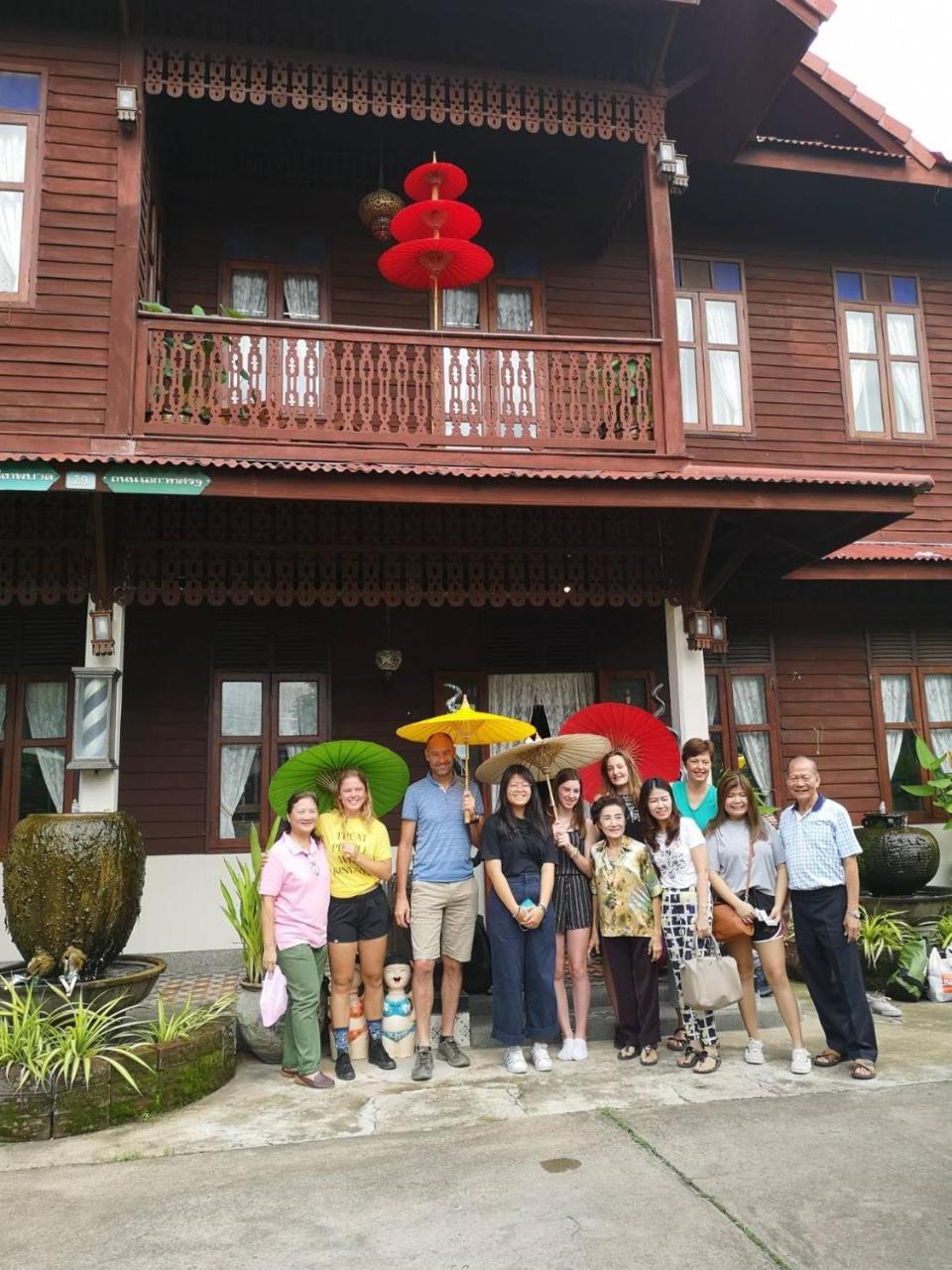 Baan Sithepaban Guesthouse Phitsanulok Bagian luar foto